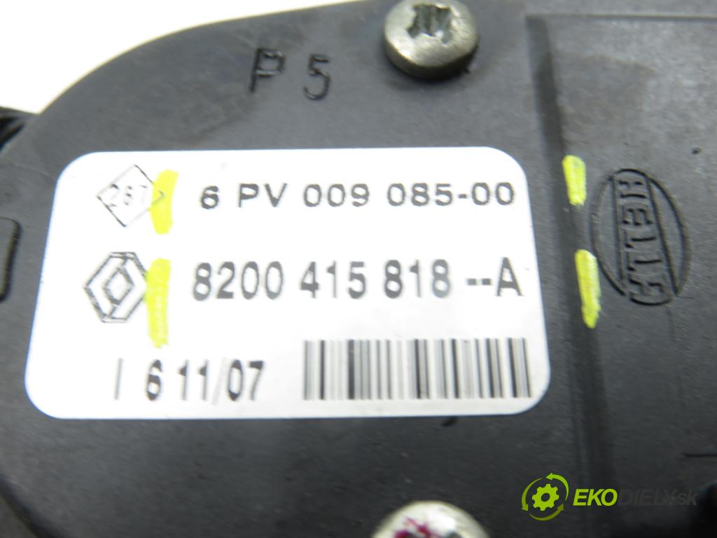 RENAULT LAGUNA II Grandtour (KG0/1_) KOMBI 2007 110,00 2.0 dCi 150 - M9R 740 1995,00 potenciometr plynového pedálu 8200415818A ; 6PV00908500 (Potenciometr plynového pedálu)
