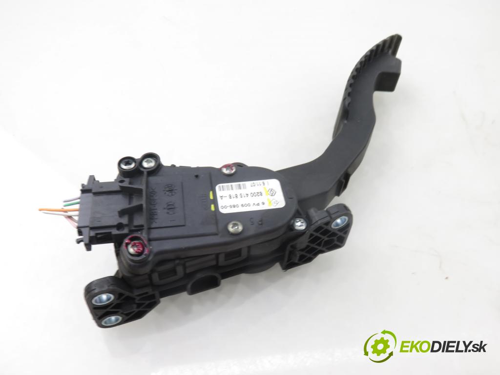 RENAULT LAGUNA II Grandtour (KG0/1_) KOMBI 2007 110,00 2.0 dCi 150 - M9R 740 1995,00 potenciometr plynového pedálu 8200415818A ; 6PV00908500 (Potenciometr plynového pedálu)
