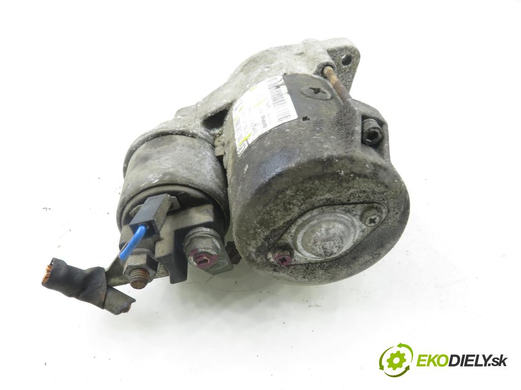 SMART FORTWO Coupe (450) HB 2004 37,00 0.7 (450.330) 50 - M 160.920 698,00 startér 0003188V008 ; 63101007 ; 0061512601 (Startér)