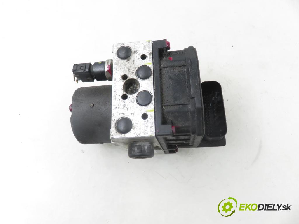 AUDI A4 (8E2, B6) SEDAN 2003 74,00 1.9 TDI PD 101 - AVB 1896,00 pumpa ABS 0265950011 ; 8E0614517 ; 0265225048 (Pumpa ABS)