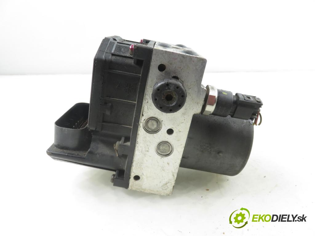 AUDI A4 (8E2, B6) SEDAN 2003 74,00 1.9 TDI PD 101 - AVB 1896,00 pumpa ABS 0265950011 ; 8E0614517 ; 0265225048 (Pumpa ABS)