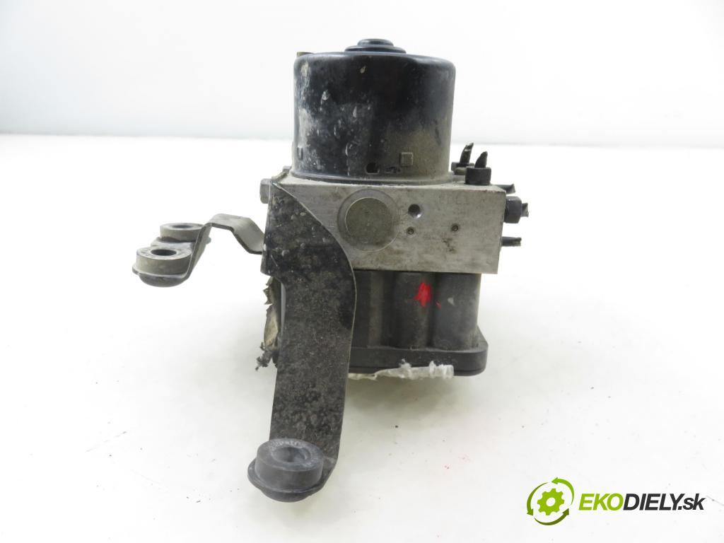 SEAT LEON (1M1) HB 2004 77,00 1.6 16 V - BCB 1598,00 pumpa ABS 10096003343 ; 1C0907379L ; 10020600774 (Pumpa ABS)