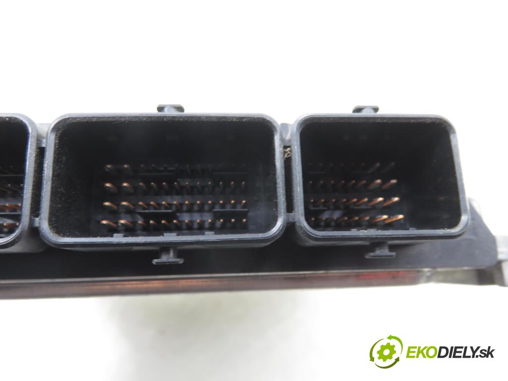 RENAULT LAGUNA II Grandtour (KG0/1_) KOMBI 2007 110,00 2.0 dCi (KG1T) - M9R 740 1995,00 řídící jednotka motora 0281013505 ; 8200520036 ; 8200666513
