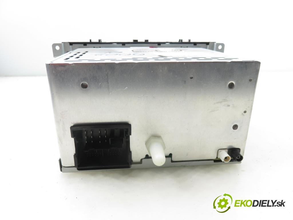 FORD MONDEO IV (BA7) LIFTBACK 2013 88,00 1.6 Ti - KGBA 1596,00 RADIO CD BS7T18C815AH