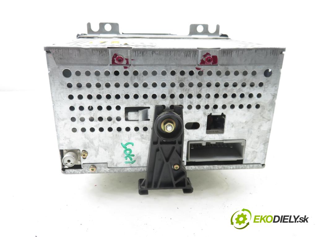 FORD FUSION (JU_) HB 2002 74,00 1.6 - FYJC 1596,00 RADIO CD 2S6118C815AF