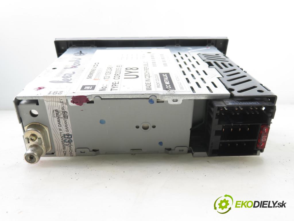OPEL VECTRA C (Z02) SEDAN 2004 90,00 1.8 16V - Z 18 XE 1796,00 RADIO CD 13138246 ; 330886636