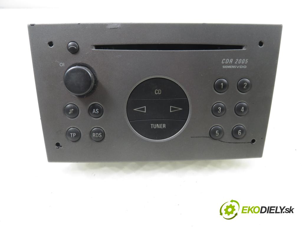 OPEL MERIVA A nadwozie wielkoprzestrzenne (MPV) (X03) HB 2004 74,00 1.7 CDTI - Z 17 DTH 1686,00 RADIO CD 13138246