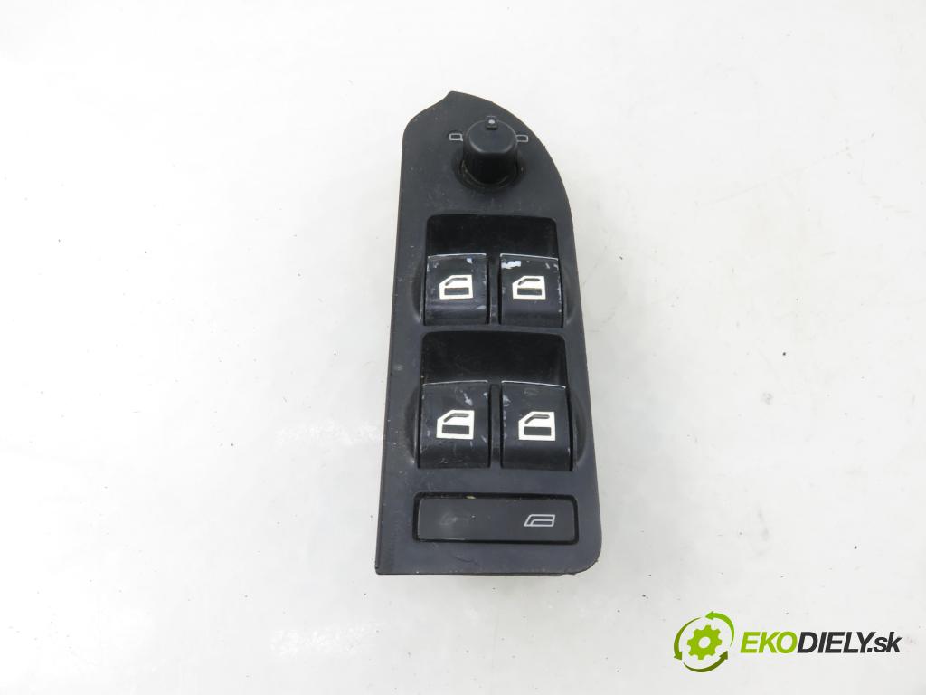 AUDI A2 (8Z0) HB 2002 55,00 1.4 - BBY 1390,00 Panel ovládania okien 8Z0959851