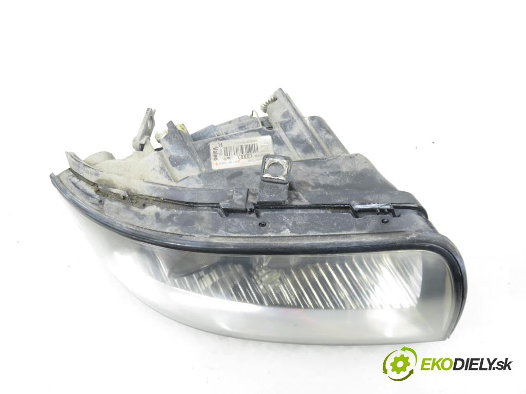 AUDI A2 (8Z0) HB 2002 55,00 1.4 - BBY 1390,00 Svetlo PP 8Z0941004K