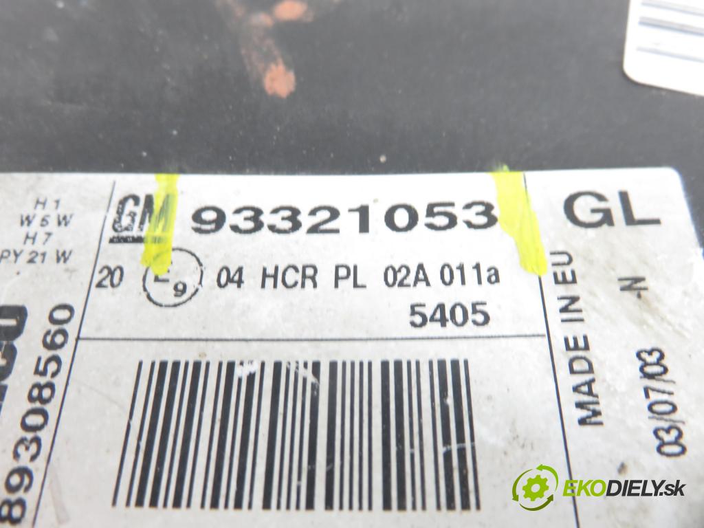 OPEL MERIVA A nadwozie wielkoprzestrzenne (MPV) (X03) HB 2004 74,00 1.6 16V - Z 16 XE 1598,00 světlo PP 93321053