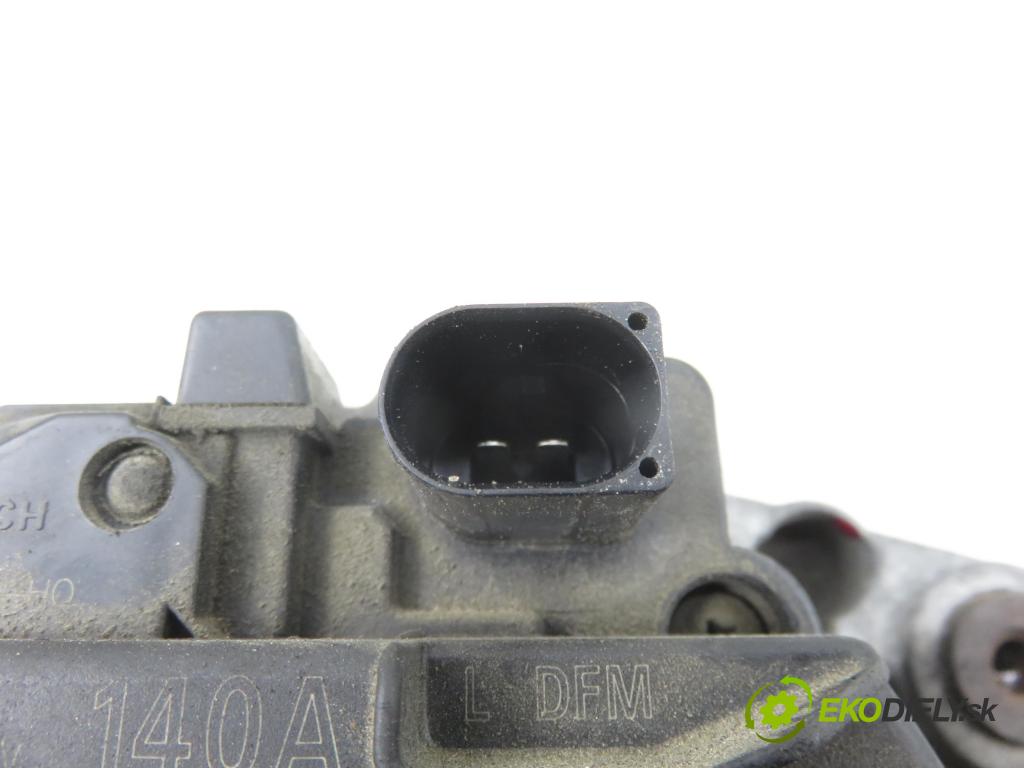 AUDI A4 (8E2, B6) SEDAN 2003 74,00 1.9 TDI PD 101 - AVB 1896,00 Alternátor 028903029Q ; 0124525010 (Alternátor)