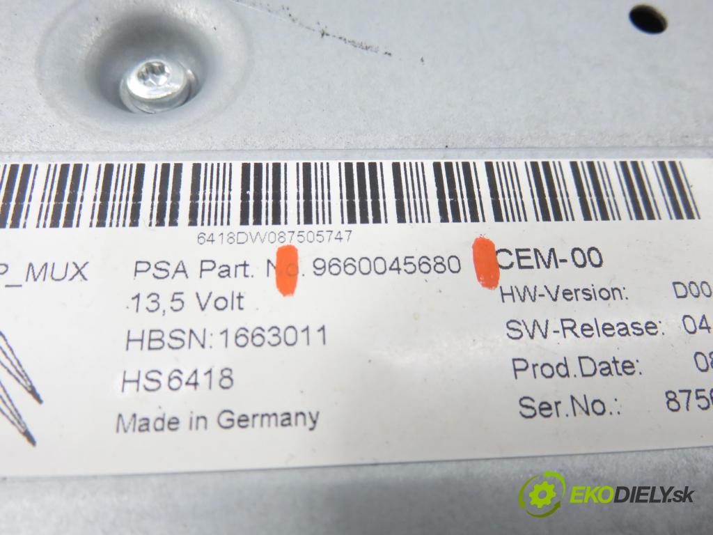 PEUGEOT 308 (4A_, 4C_) HB 2008 88,00 1.6 16V - 5FW (EP6) 1598,00 zesilovač 9660045680 (Zesilovač)