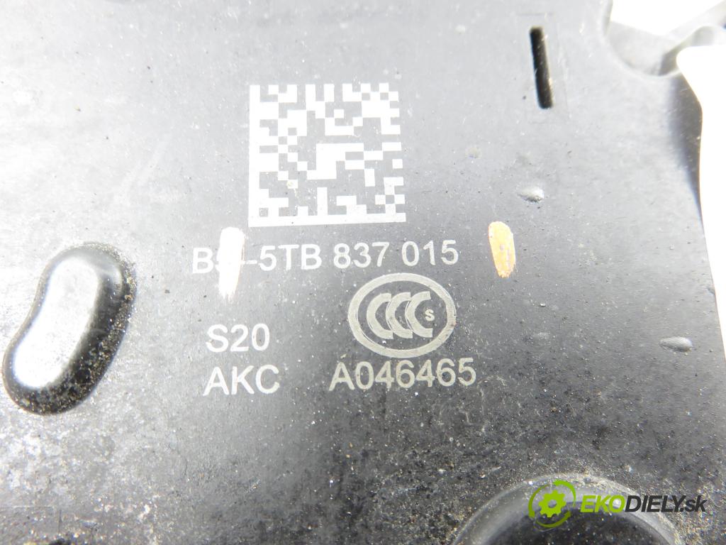 SKODA OCTAVIA III Combi (5E5) KOMBI 2017 135,00 2.0 TDI / TDI RS 4x4 - CUNA 1968,00 zámok 5TB837015