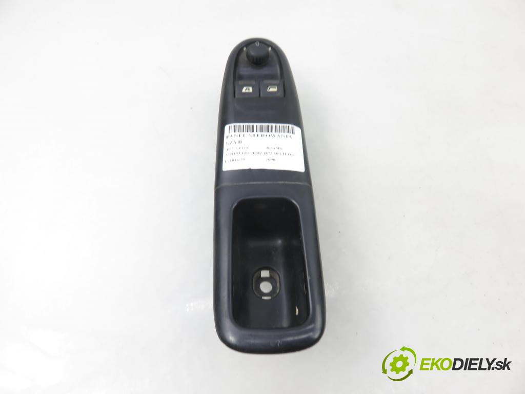 PEUGEOT 406 (8B) SEDAN 2000 80,00 2.0 HDI 110 1997,00 Panel ovládaní oken 