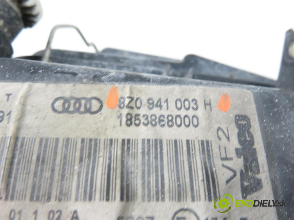 AUDI A2 (8Z0) HB 2002 55,00 1.4 - BBY 1390,00 světlo LP 8Z0941003H