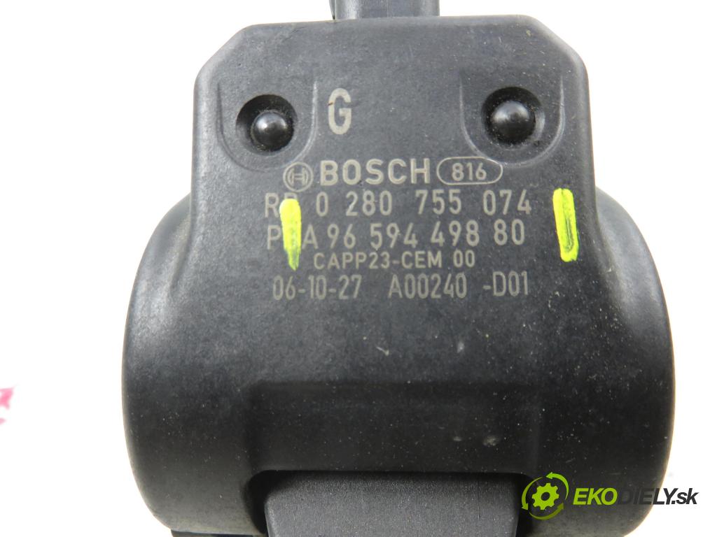 PEUGEOT 206 liftback (2A/C) HB 2006 80,00 1.6 16V - NFU (TU5JP4) 1587,00 potenciometr plynového pedálu 9659449880 ; 0280755074 (Potenciometr plynového pedálu)