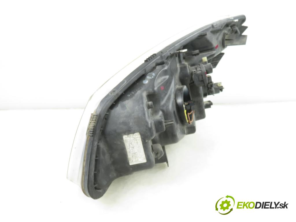 RENAULT SCENIC II (JM0/1_) MINIVAN 2004 83,00 1.6 (JM0C, JM0J, JM1B) - K4M 782 1598,00 Svetlo PP