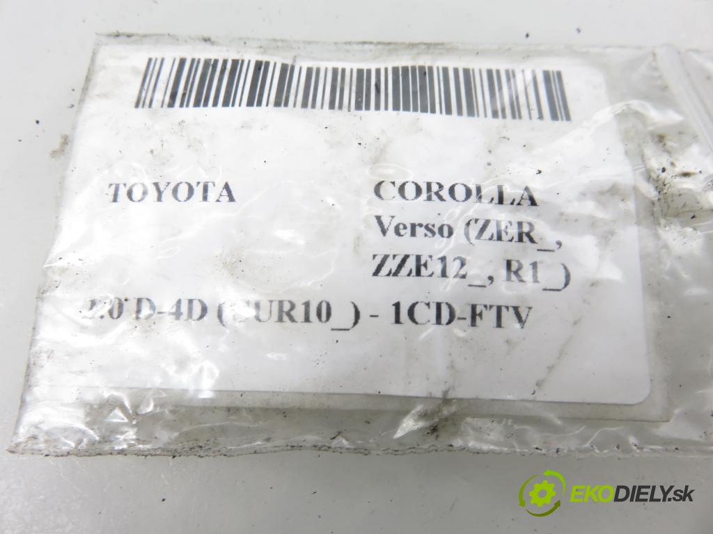 TOYOTA COROLLA Verso (ZER_, ZZE12_, R1_) MINIVAN 2005 85,00 2.0 D-4D (CUR10_) - 1CD-FTV 1995,00 vstřikovač 236700G010 (Vstřikovač paliva)
