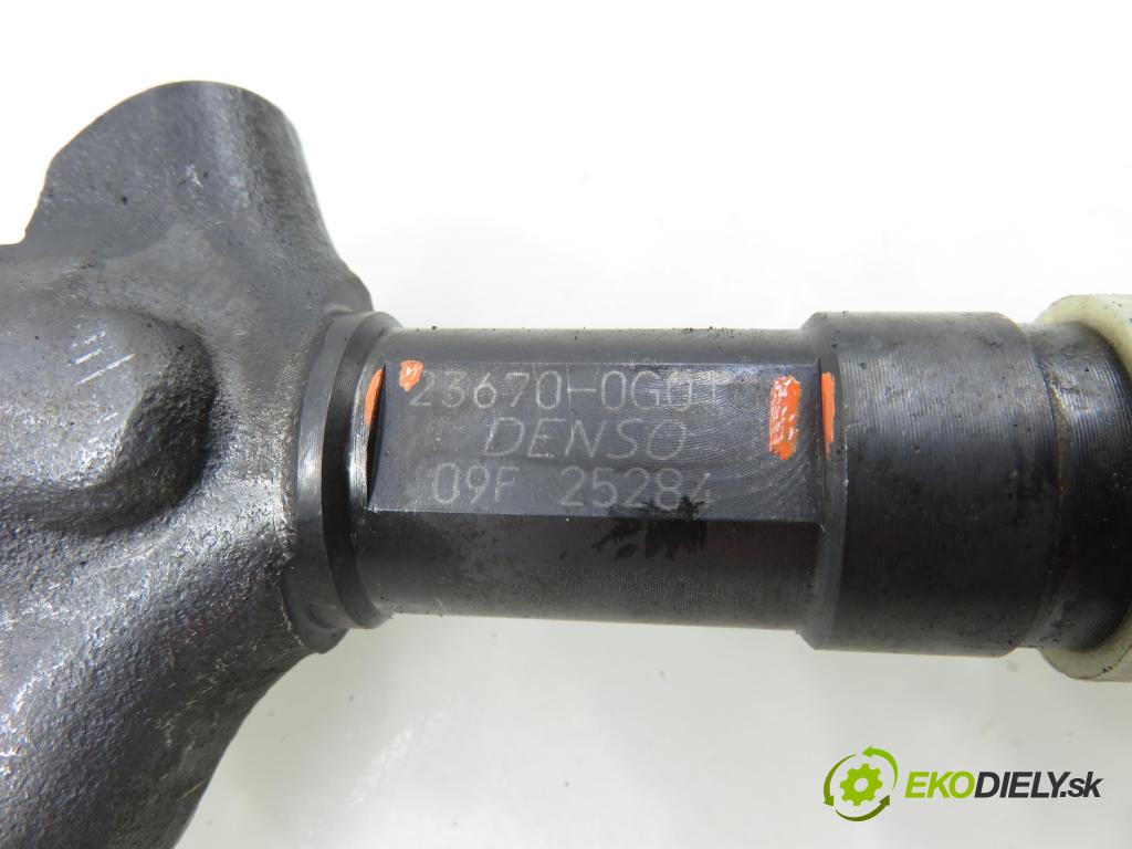 TOYOTA COROLLA Verso (ZER_, ZZE12_, R1_) MINIVAN 2005 85,00 2.0 D-4D (CUR10_) - 1CD-FTV 1995,00 vstřikovač 236700G010 (Vstřikovač paliva)