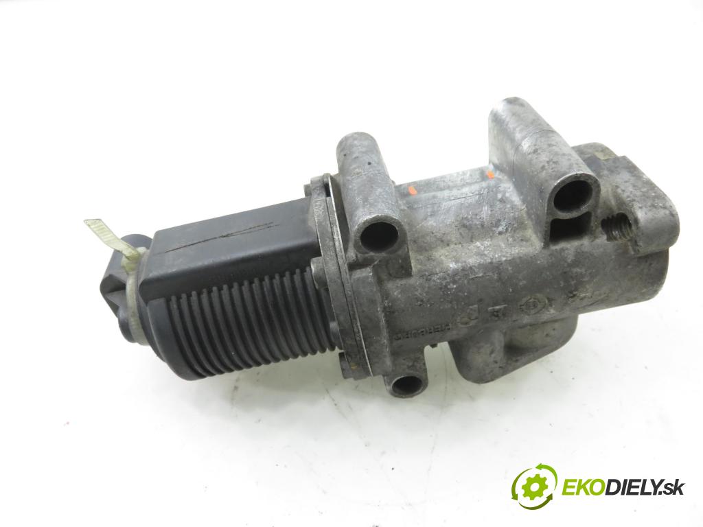 FIAT STILO Multi Wagon (192_) KOMBI 2003 85,00 1.9 JTD - 192 A1.000 1910,00 VENTIL EGR 55122482