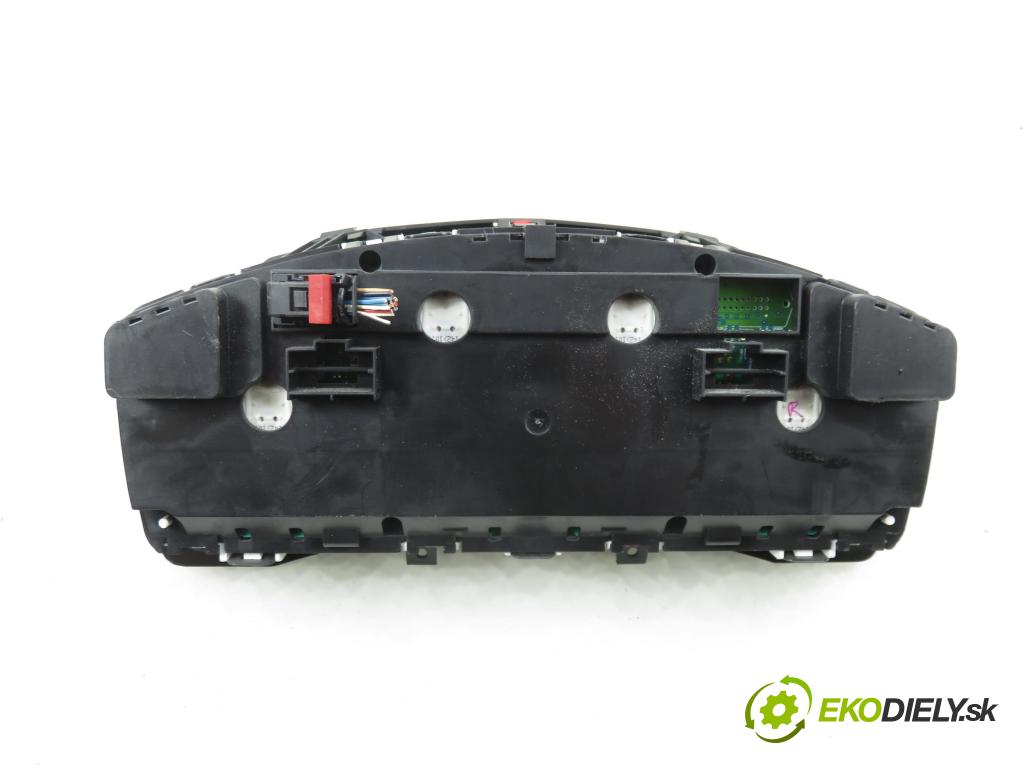 FIAT STILO Multi Wagon (192_) KOMBI 2003 85,00 1.9 JTD - 192 A1.000 1910,00 prístrojovka elektrický 46759970 ; 1FCF10849BG