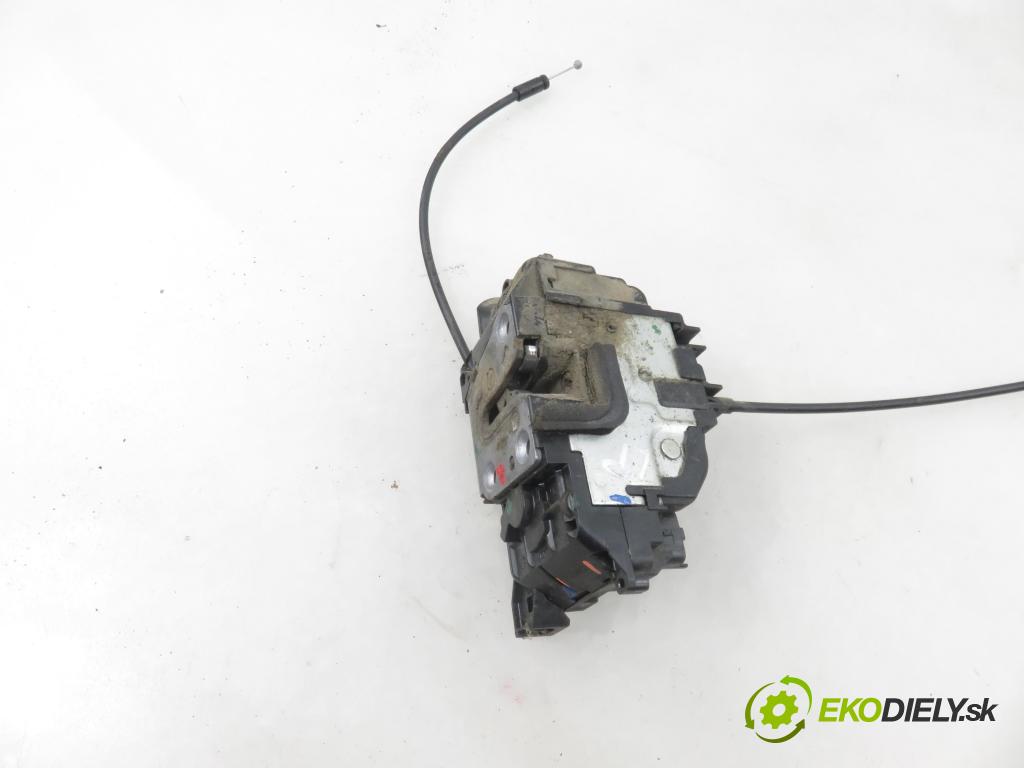 RENAULT CLIO III (BR0/1, CR0/1) HB 2010 50,00 1.5 dCi 68 - K9K 768 1461,00 zámok 300126F