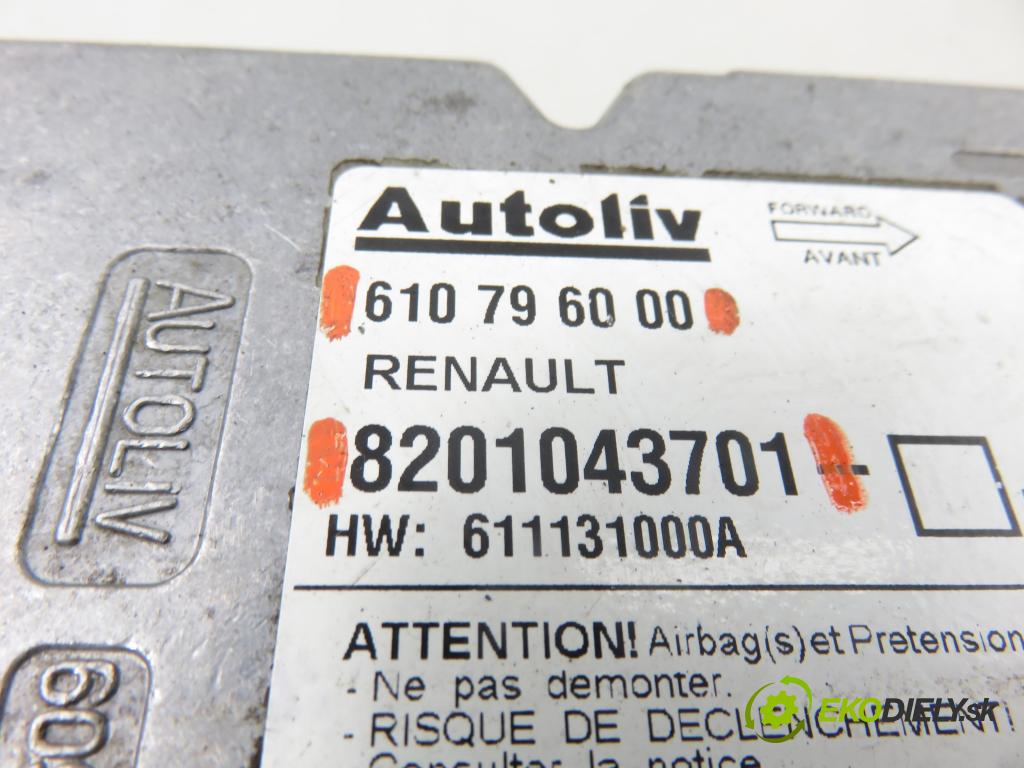 RENAULT CLIO III (BR0/1, CR0/1) HB 2010 63,00 1.5 dCi (BR17, CR17) - K9K 766 1461,00 MODUL air BAG 610796000 ; 8201043701