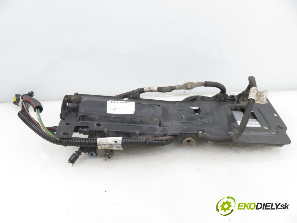 CITROEN C4 Grand Picasso II MINIVAN 2014 0,00 1.6 HDi / BlueHDi 115 - 9HC (DV6C) 1560,00 SYSTÉM Start brzdových světel 9801739380 ; 9805721280 ; 9679123280