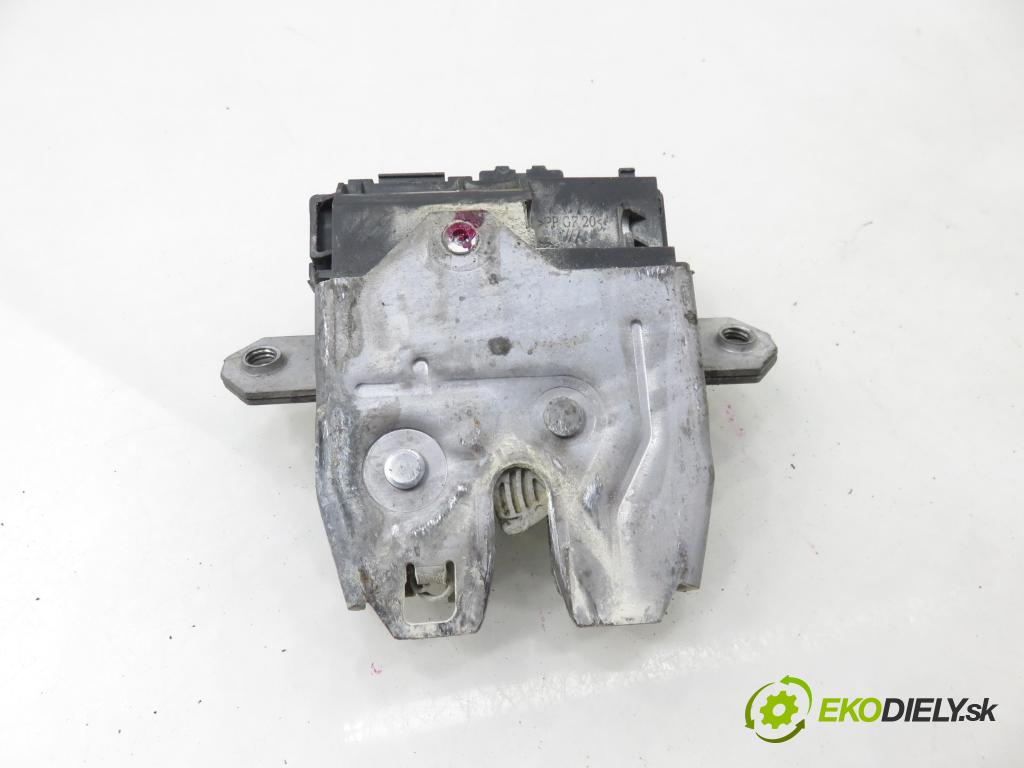 FORD S-MAX (WA6) MINIVAN 2008 92,00 1.8 TDCi 125 - QYWA 1753,00 zámok dveří kufr EL. 8M51R442A66CB