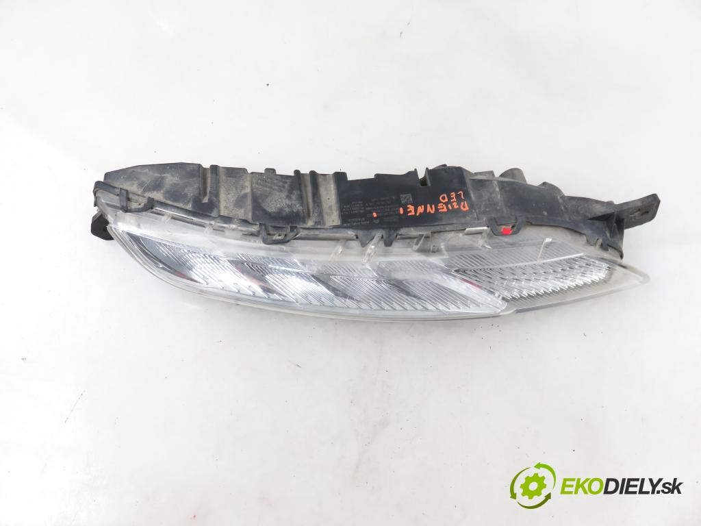 CITROEN C4 Grand Picasso II MINIVAN 2014 0,00 1.6 HDi / BlueHDi 115 - 9HC (DV6C) 1560,00 hmlové svetlo, hmlovka P 9676036280