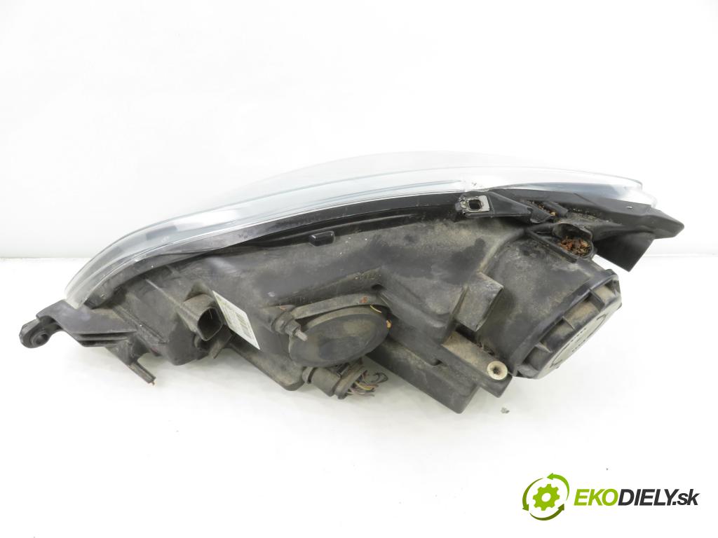 VW GOLF PLUS (5M1, 521) HB 2007 77,00 1.9 TDI - BLS 1896,00 Svetlo PP 5M1941006B