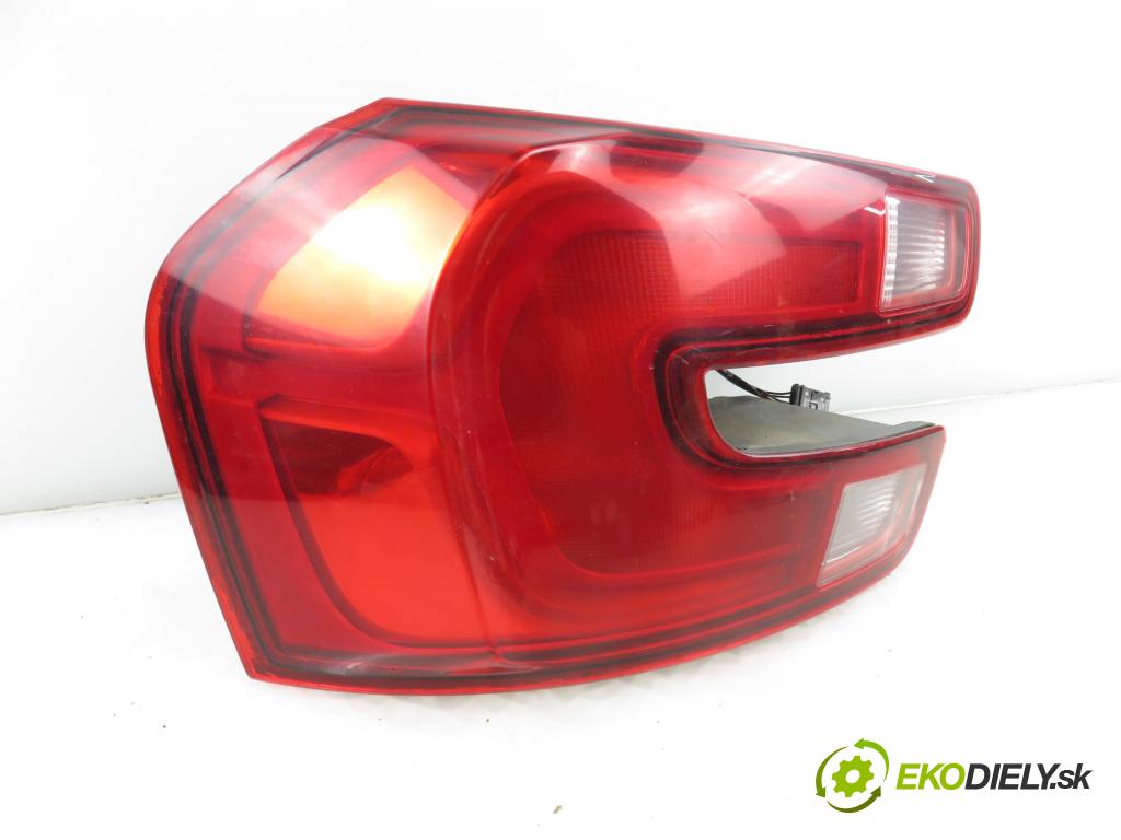 CITROEN C4 Grand Picasso II MINIVAN 2014 0,00 1.6 HDi / BlueHDi 115 - 9HC (DV6C) 1560,00 Svetlo ľavé zadné 9676853980
