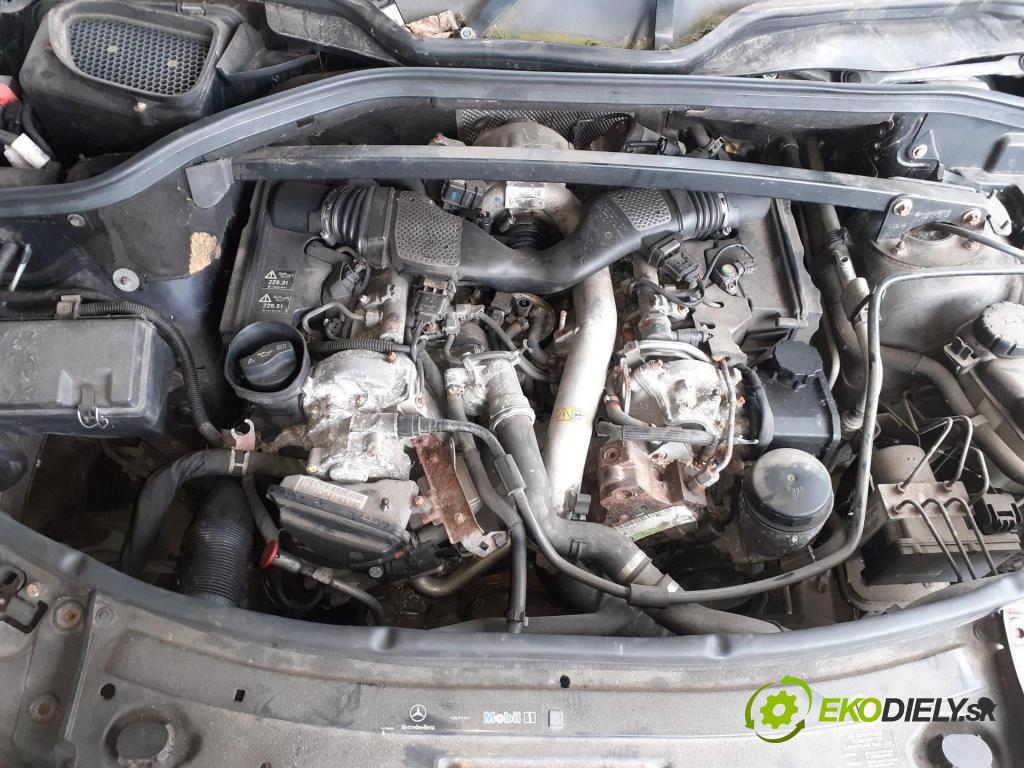 MERCEDES-BENZ KLASA GL (X164) SUV 2008 165,00 GL 320 CDI 4-matic (164.822) - OM 642.940 2987,00 Motor DIESEL OM642940
