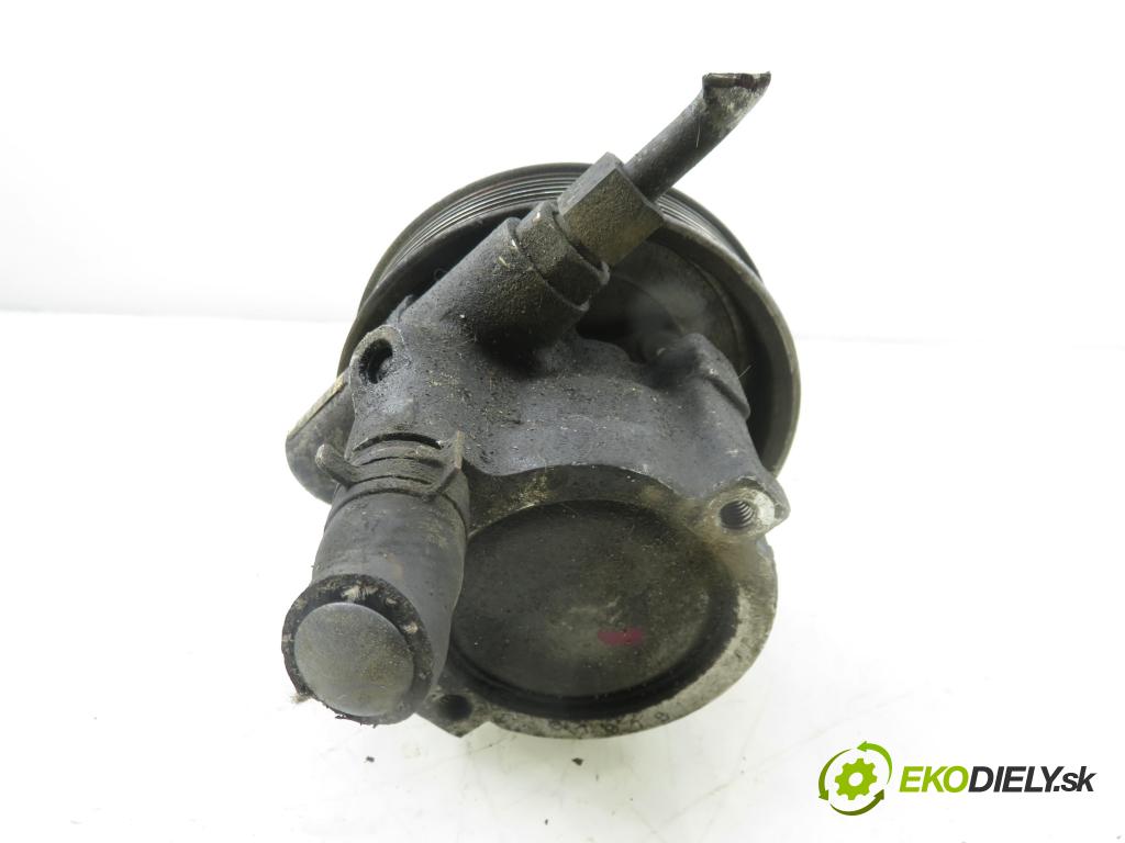RENAULT LAGUNA II Grandtour (KG0/1_) KOMBI 2007 110,00 2.0 dCi 150 - M9R 740 1995,00 Pumpa servočerpadlo 26106122EC ; 8200319066 ; 8200709220 (Servočerpadlo)