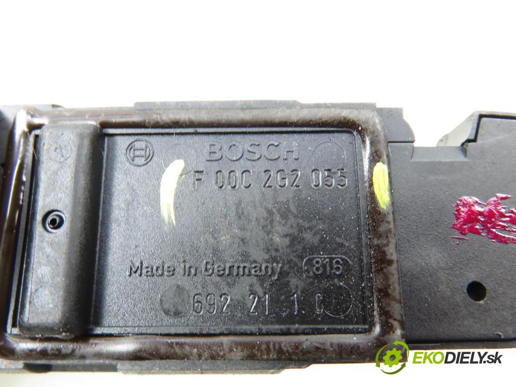 VW PASSAT B6 Variant (3C5) KOMBI 2007 103,00 2.0 TDI PD 8V 140 - BMP 1968,00 váha vzduchu vzduchu F00C2G2055