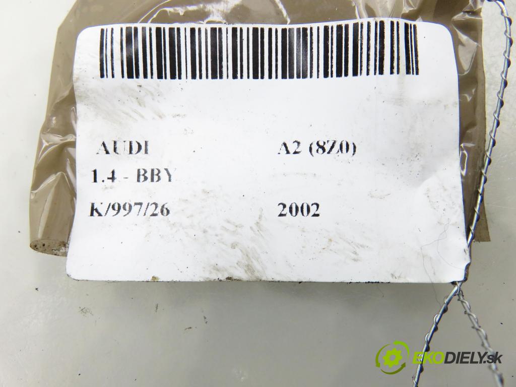 AUDI A2 (8Z0) HB 2002 55,00 1.4 - BBY 1390,00 Hák / ucho ťažné 8Z0803615