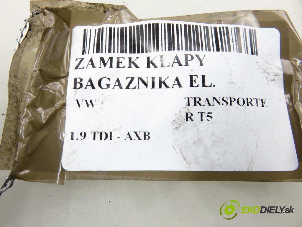 VW TRANSPORTER V Skrzynia (7HA, 7HH, 7EA, 7EH) FURGON 2003 77,00 1.9 TDI - AXB 1896,00 zámok dverí kufor