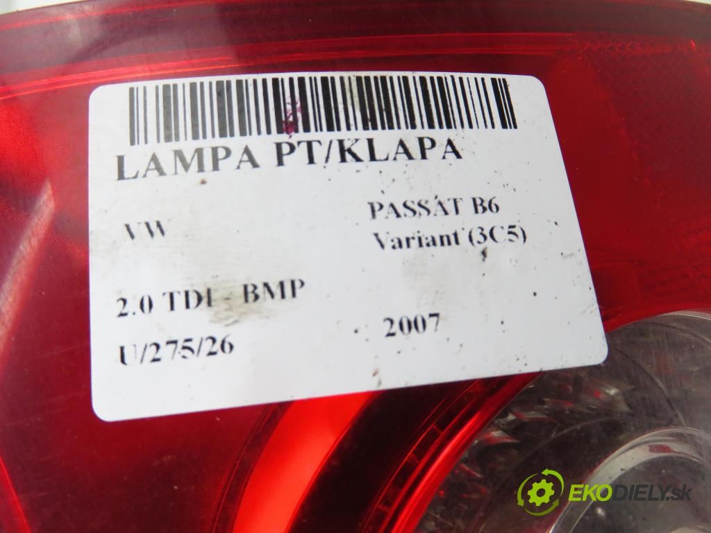 VW PASSAT B6 Variant (3C5) KOMBI 2007 103,00 2.0 TDI PD 8V 140 - BMP 1968,00 světlo pravé zadní kufr 3C9945094