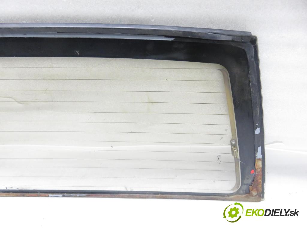 SUZUKI VITARA (ET, TA, TD) TERENOWY 1996 64,00 2.0 TD Intercooler Napęd na wszystkie koła (SV420D 1998,00 Okno zadné kapota