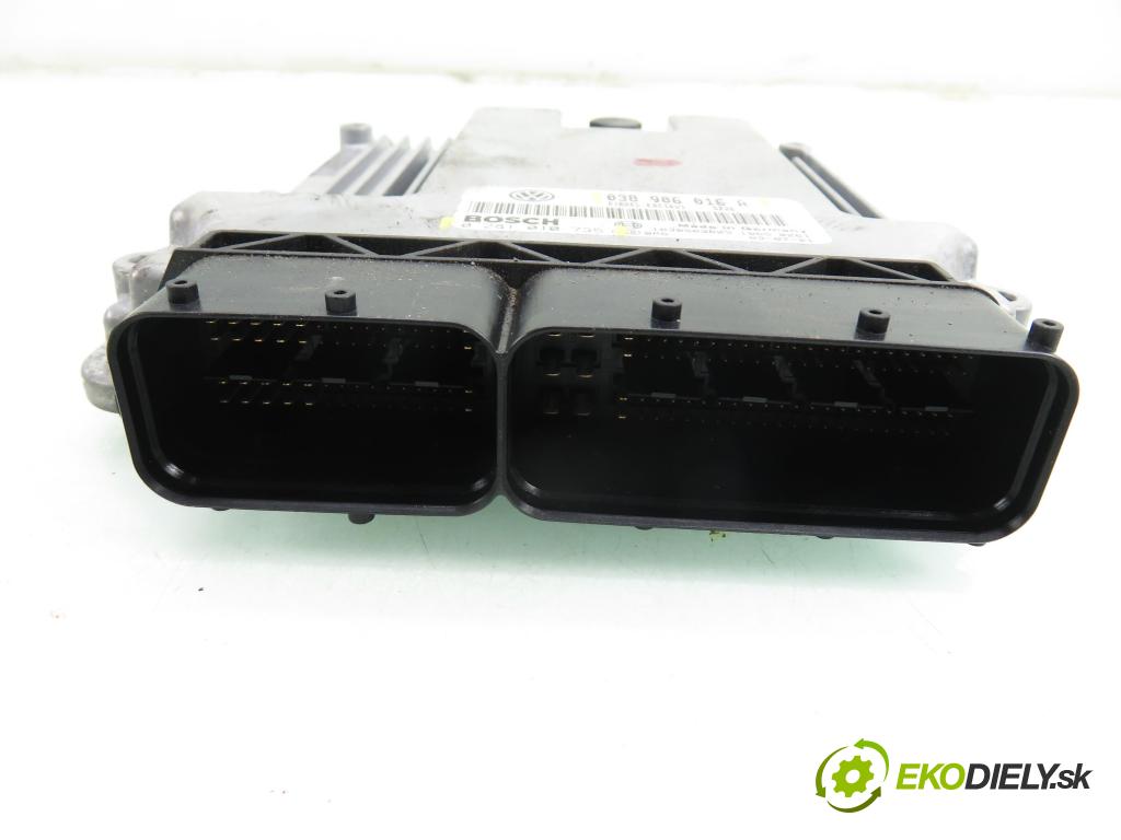 VW TRANSPORTER V Skrzynia (7HA, 7HH, 7EA, 7EH) FURGON 2003 77,00 1.9 TDI - AXB 1896,00 Riadiaca jednotka Motor 038906016A ; 0281010735