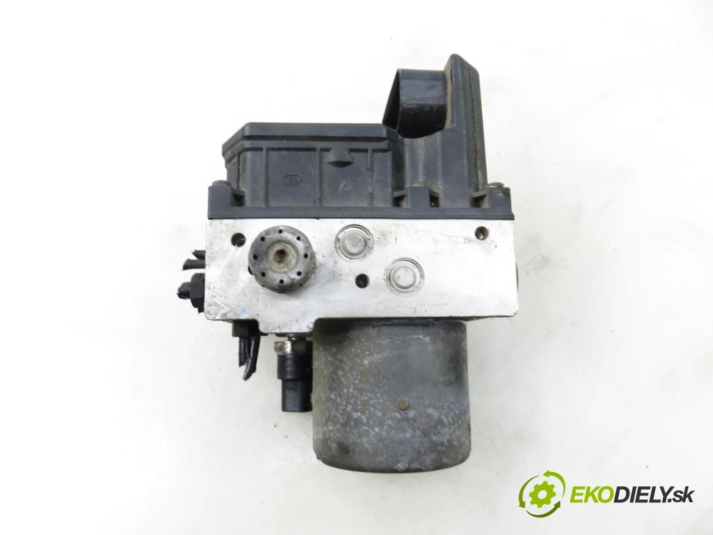 AUDI A4 Avant (8E5, B6) KOMBI 2004 96,00 1.9 TDI PD 130 - AVF 1896,00 pumpa ABS 0265950011 ; 8E0614517 ; 0265225048 (Pumpa ABS)