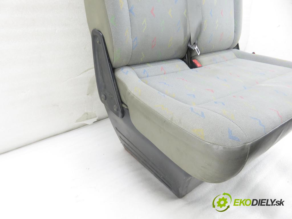 VW TRANSPORTER V Skrzynia (7HA, 7HH, 7EA, 7EH) FURGON 2003 77,00 1.9 TDI - AXB 1896,00 Sedadlo CESTUJÚCI/PP