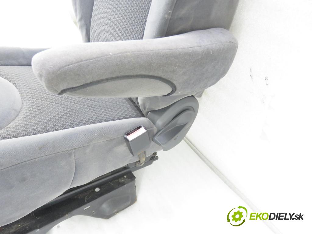 FIAT SCUDO (270_, 272_) BUS 2010 100,00 2.0 D Multijet - RHR 1997,00 Sedadlo CESTUJÚCI/PP