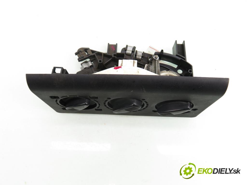 VW CADDY II Furgon (9K9A) FURGON 2001 47,00 1.9 SDI - AYQ 1896,00 Panel topení 1H0819045C ; 1H0820045C