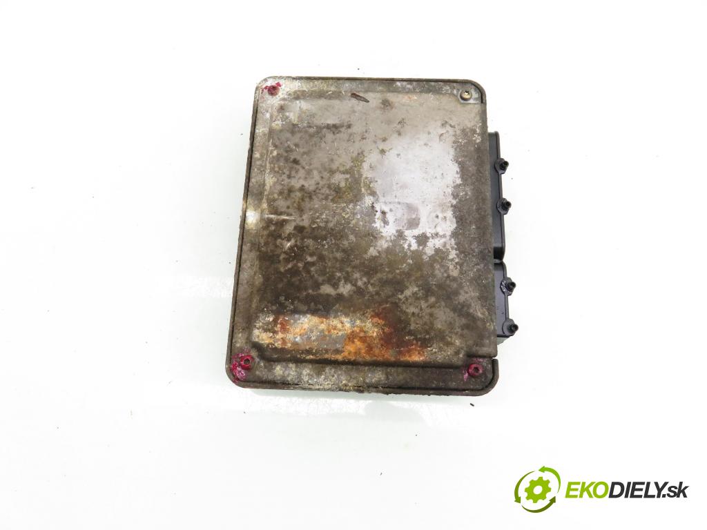 VW CADDY II Furgon (9K9A) FURGON 2001 47,00 1.9 SDI - AYQ 1896,00 Riadiaca jednotka Motor 038906013AN ; 0281010007