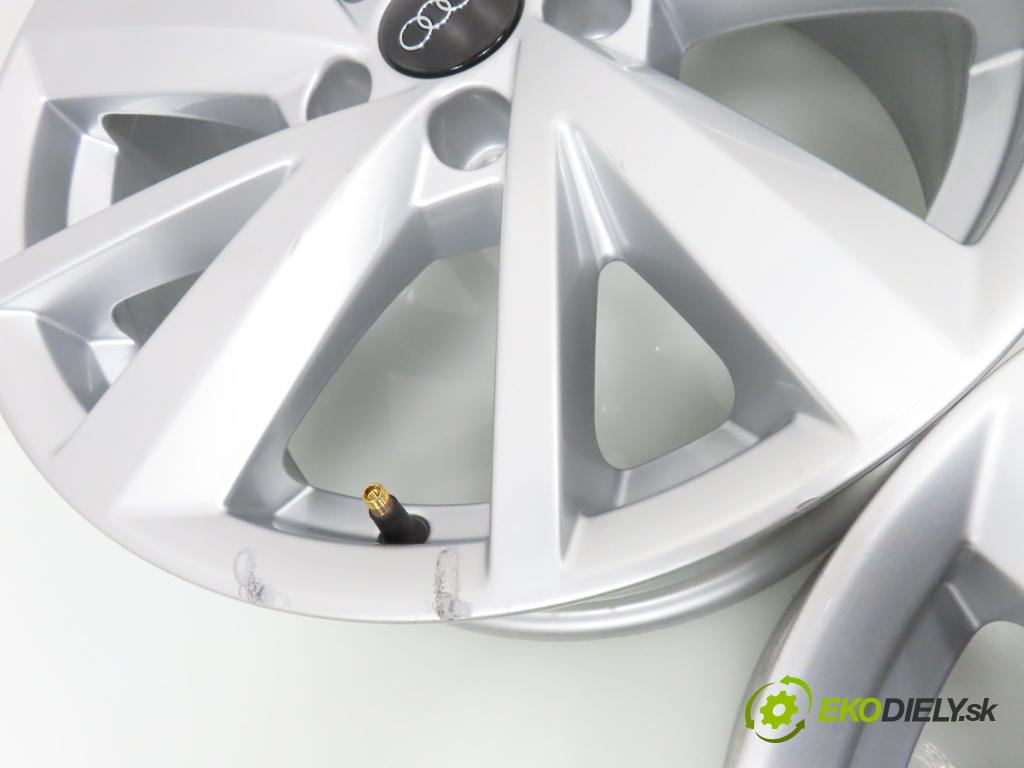 AUDI 0 disky / disk 81A601025C