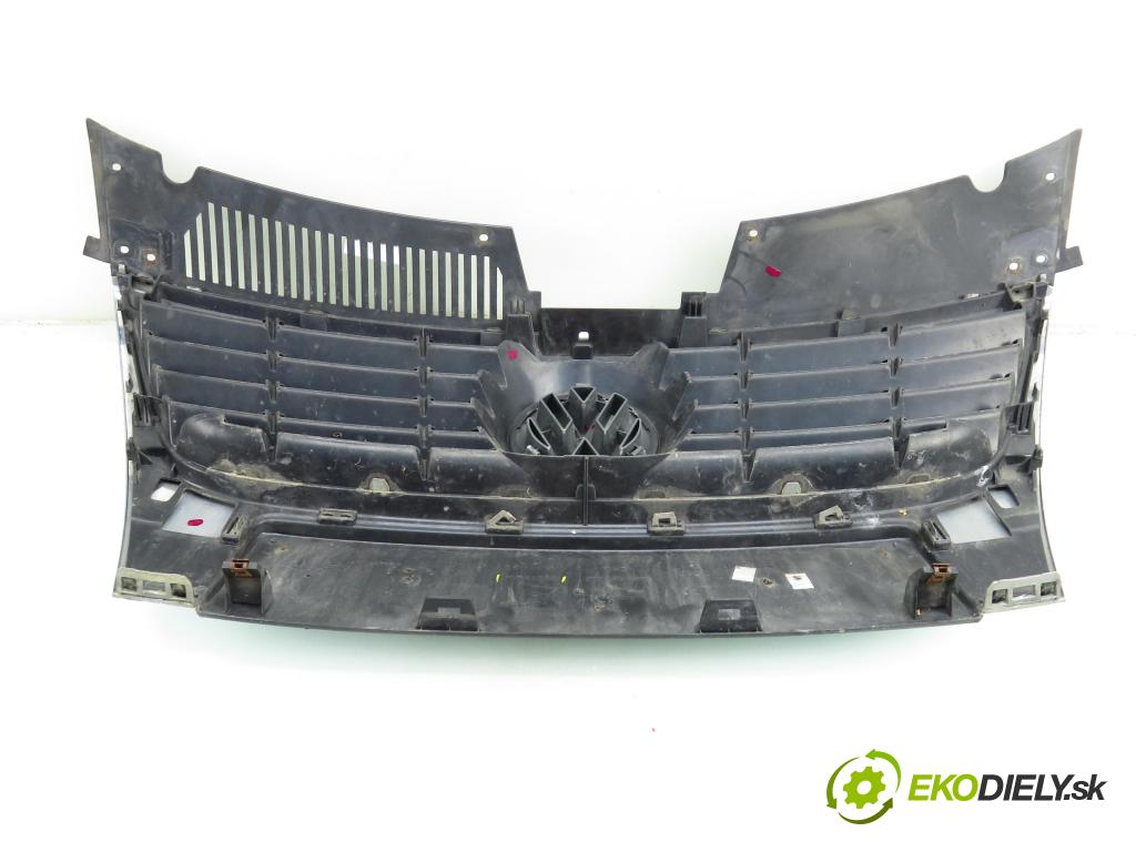 VW PASSAT B6 Variant (3C5) KOMBI 2007 103,00 2.0 TDI - BMP 1968,00 Mriežka / maska 3C0853651