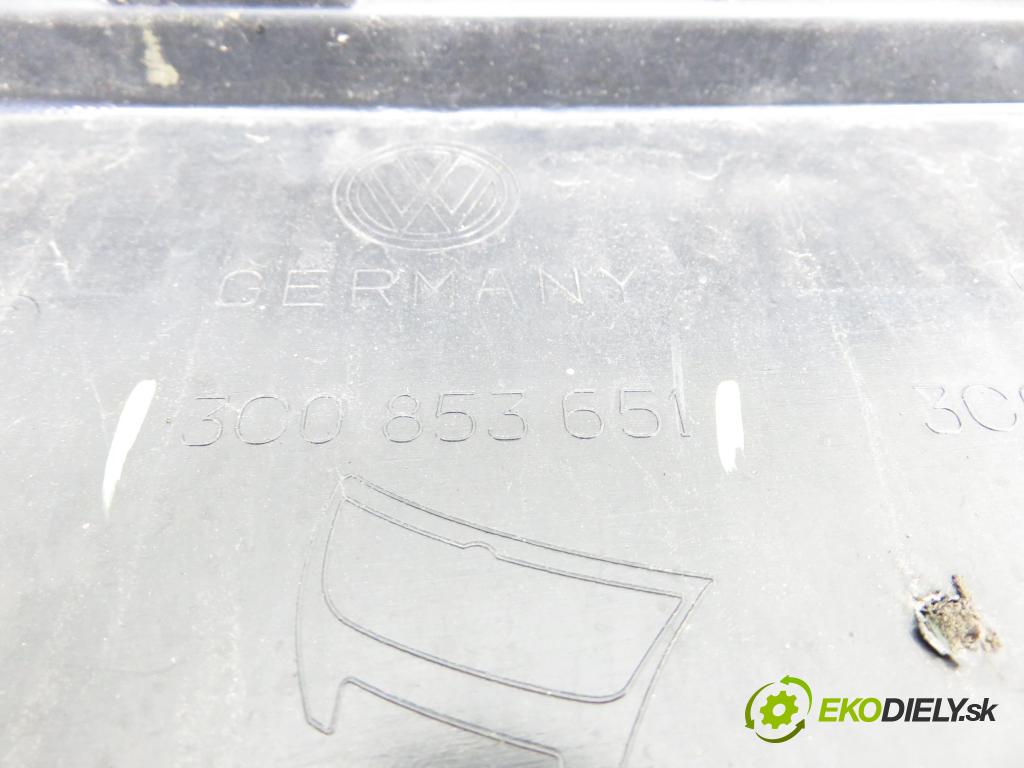 VW PASSAT B6 Variant (3C5) KOMBI 2007 103,00 2.0 TDI - BMP 1968,00 Mriežka / maska 3C0853651