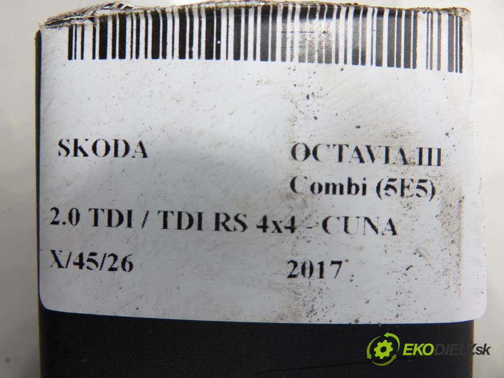 SKODA OCTAVIA III Combi (5E5) KOMBI 2017 135,00 2.0 TDI / TDI RS 4x4 - CUNA 1968,00 Roleta kufor 5E9867871C
