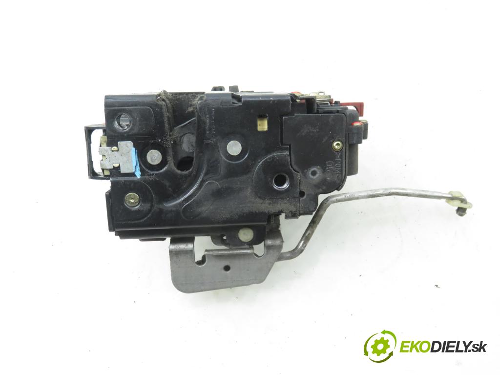 AUDI A2 (8Z0) HB 2002 55,00 1.4 - BBY 1390,00 zámok 8Z1837016E